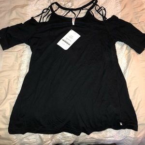 NWT Fabletics Sunburst Short Sleeve Tee